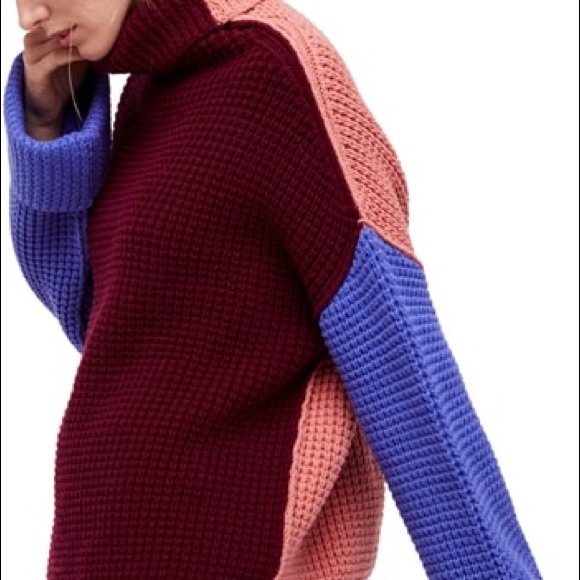XS Cowl Split Back Gift